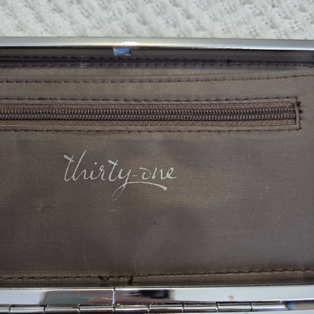 Thirty One Hard Shell Wallet - Picture 2 of 4